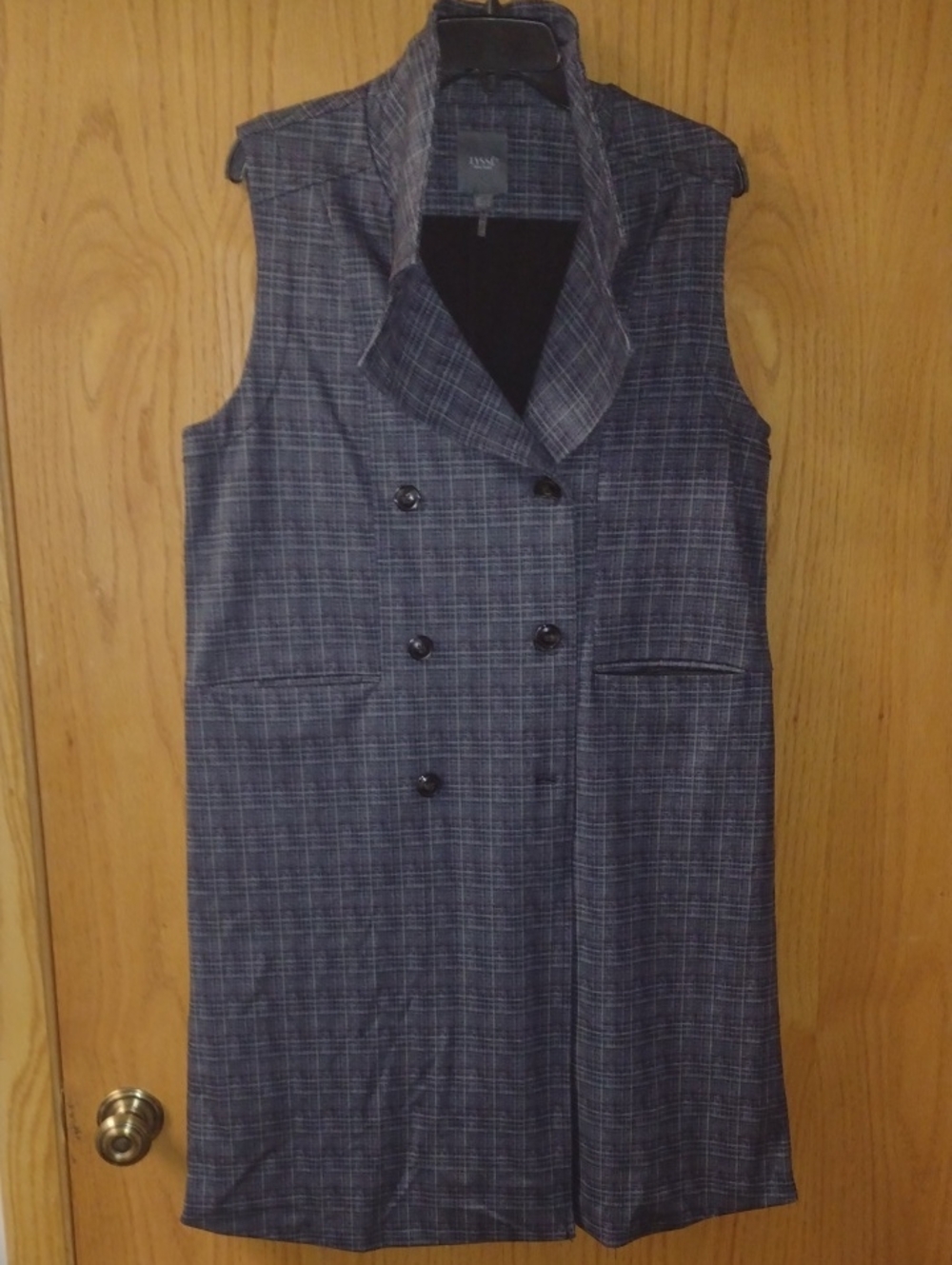 Lysse New York Women's Sleeveless Coat (J1407)